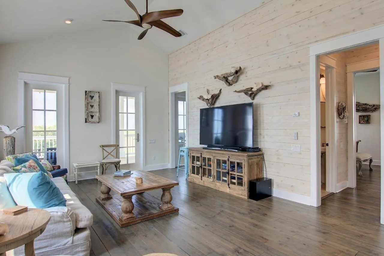 Cinnamon Shore- Salty Swag 122 Be * Port Aransas
