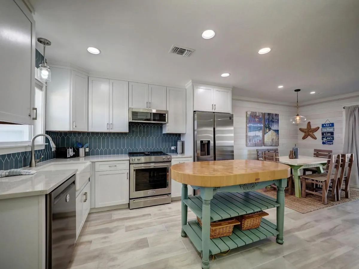 Bay Tree C1112 * Port Aransas
