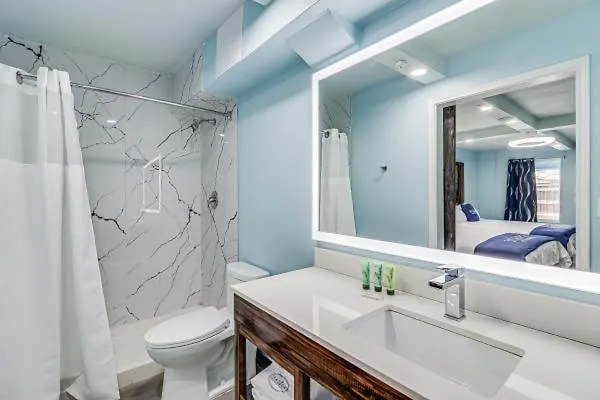 Seaside Boutique Hotel, Waves At Your Doorstep ホテル 3*