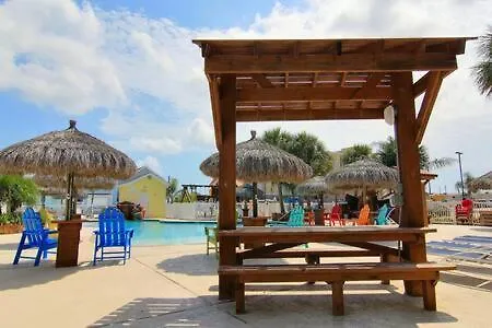 Villa Crane's Landing At Pirates Bay