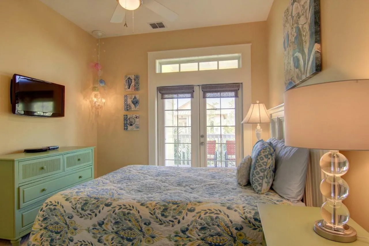Cinnamon Shore- Lovey Dovey 145 Be