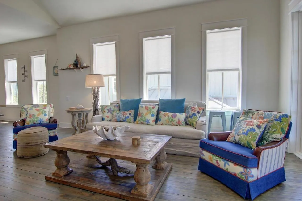 Cinnamon Shore- Salty Swag 122 Be * Port Aransas