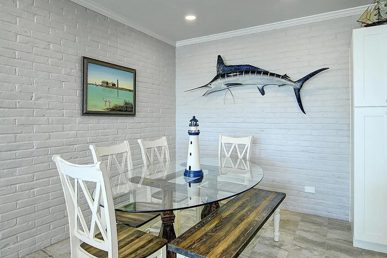 Channelview 107 Holiday home