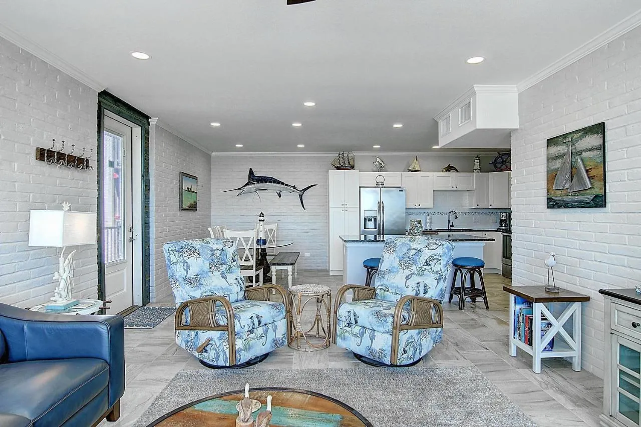 Channelview 107 Holiday home *