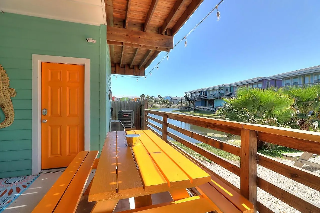 Holiday home Flip Flop Life Ov22 - Pet Friendly *