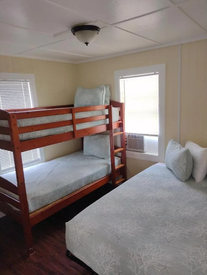 Double Barr Hotel