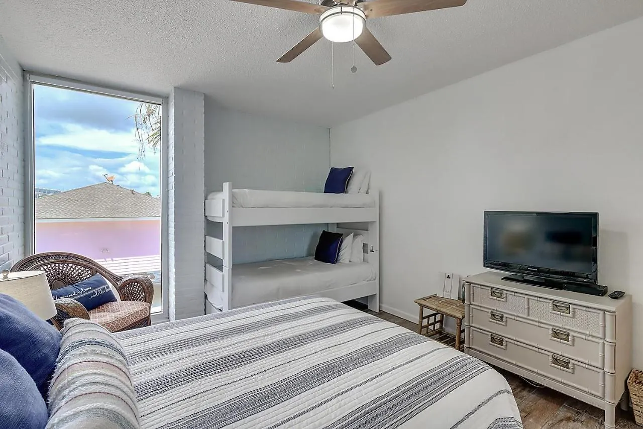 Channelview 118 Holiday home