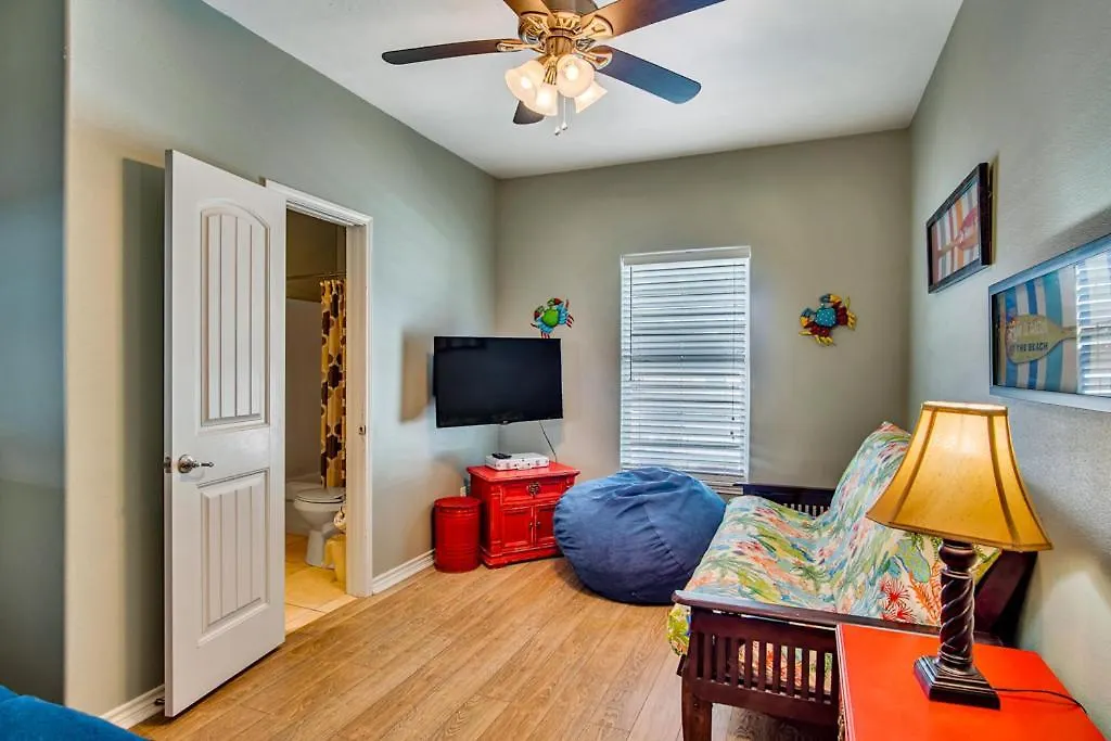 Apartment Sweet Retreat