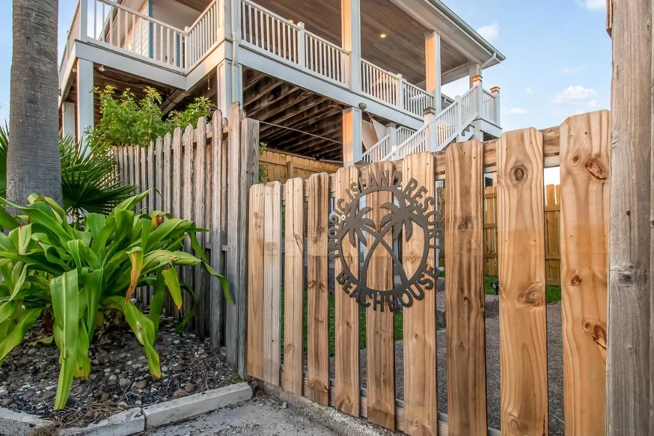 Tropic Island Motel 3*