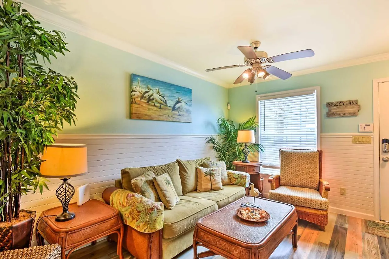 Spacious Near And Golfing Apartment *