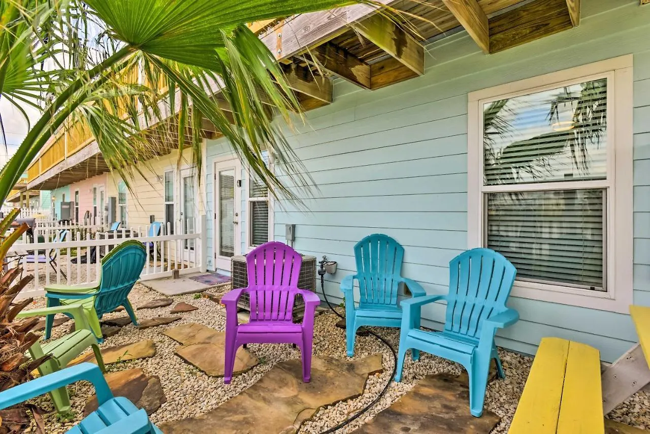 Spacious Near And Golfing Apartment
