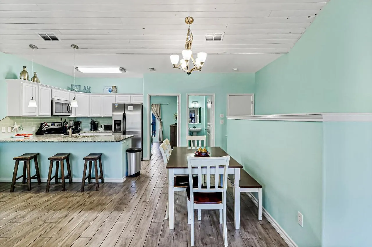 Shark's Key * Port Aransas