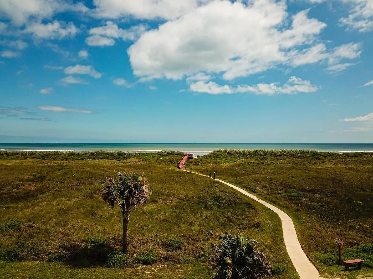 Holiday home Ir142 1st Floor Condo, 2 Bed Studio, Shared Pool, Boardwalks To Beach