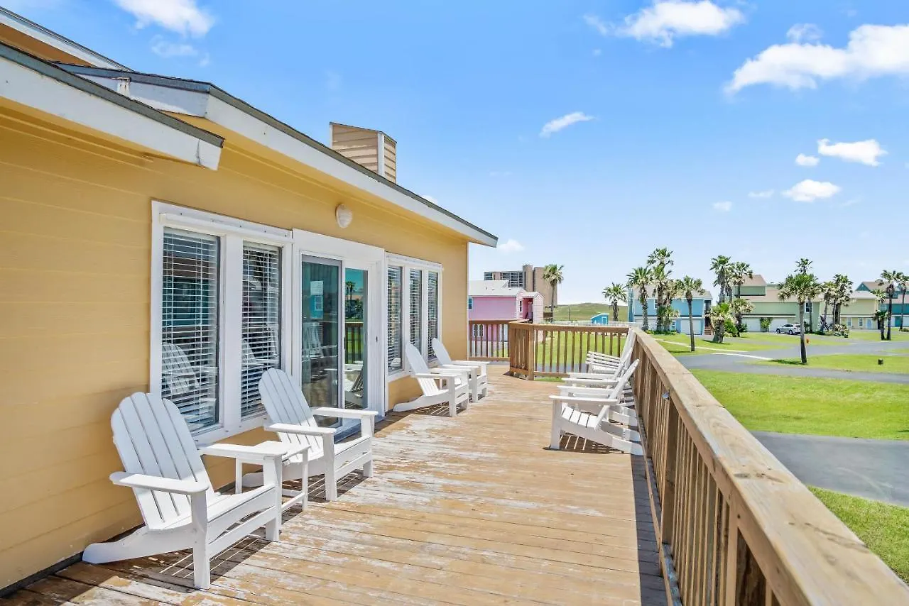 The Salty Sandpiper Holiday home *