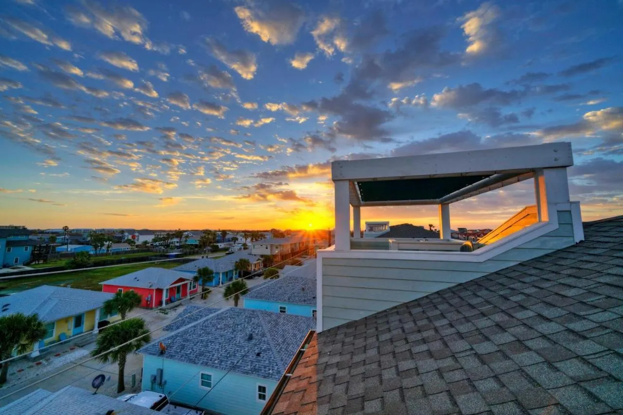 Little House By Avantstay Saltwater Pool