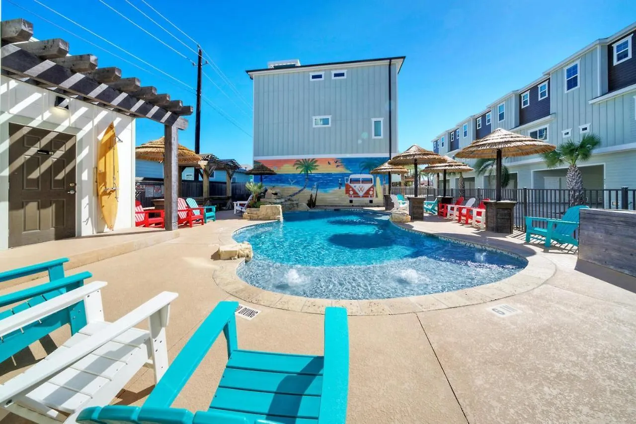 Little House By Avantstay Saltwater Pool *