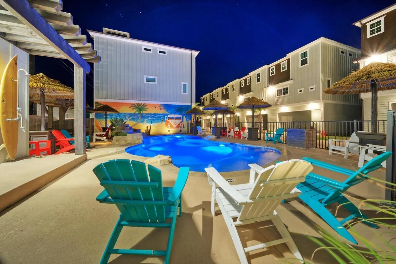 Little House By Avantstay Saltwater Pool *
