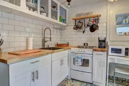Spanish Village Sunshine Holiday home