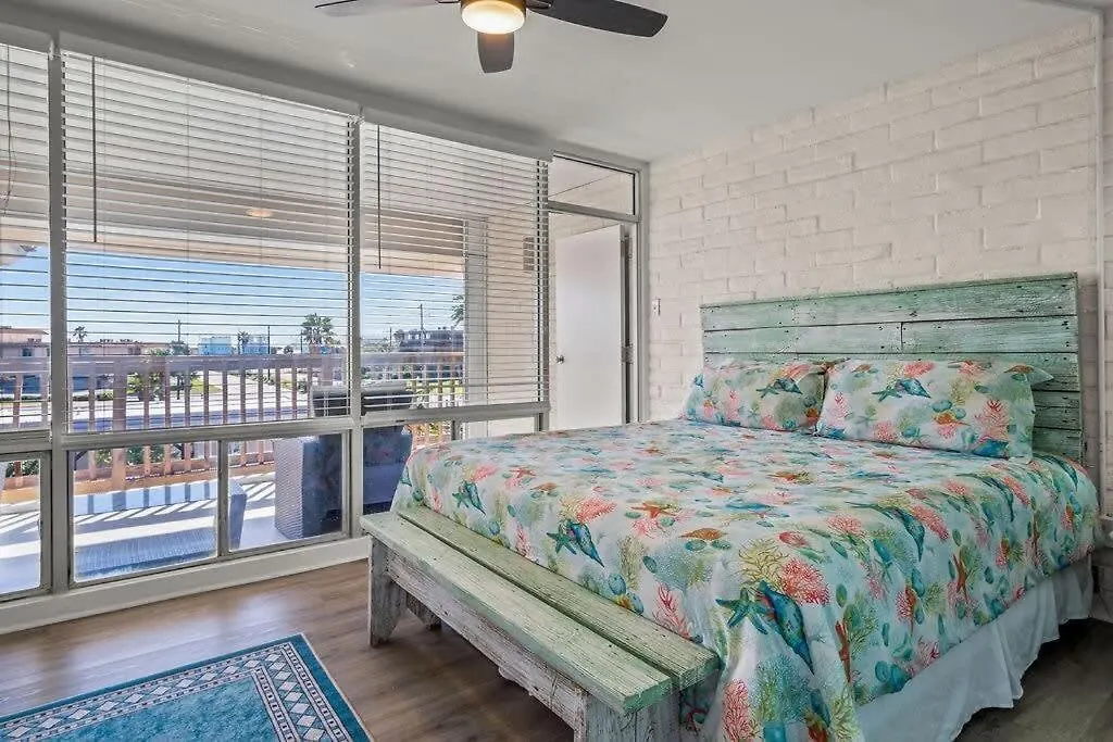 A Sunny At Sea Sands Holiday home Port Aransas