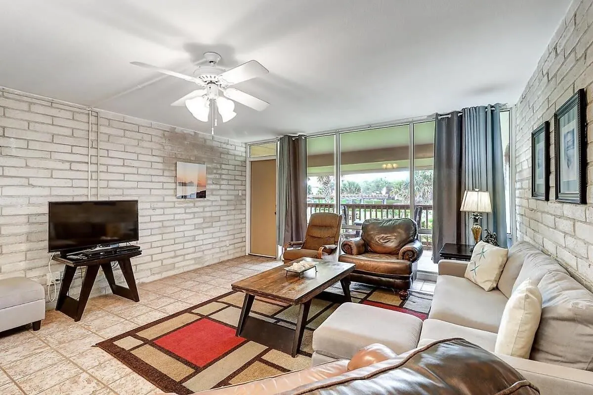 Gulf Retreat At Sea Sands Community Pool Holiday home Port Aransas