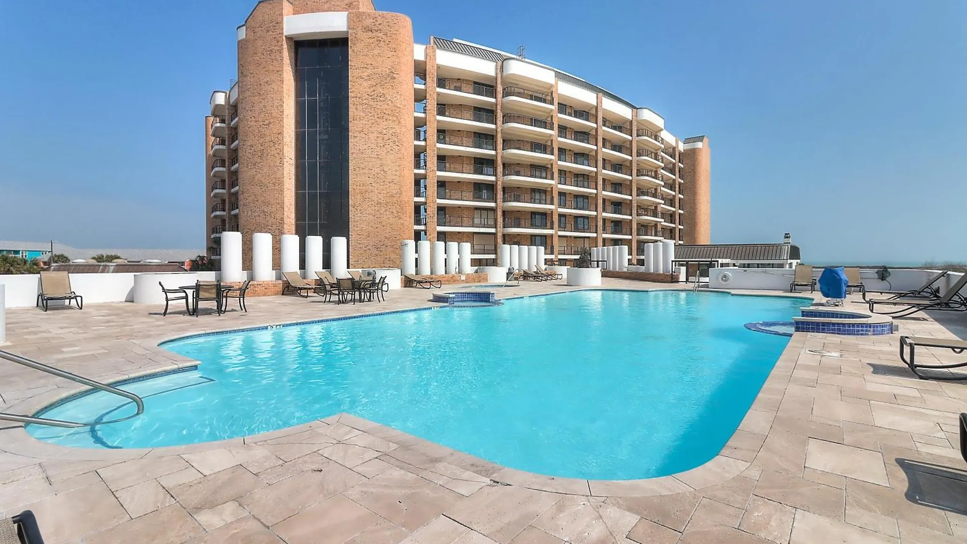 Modern Comfort And Coastal Charm Port Aransas