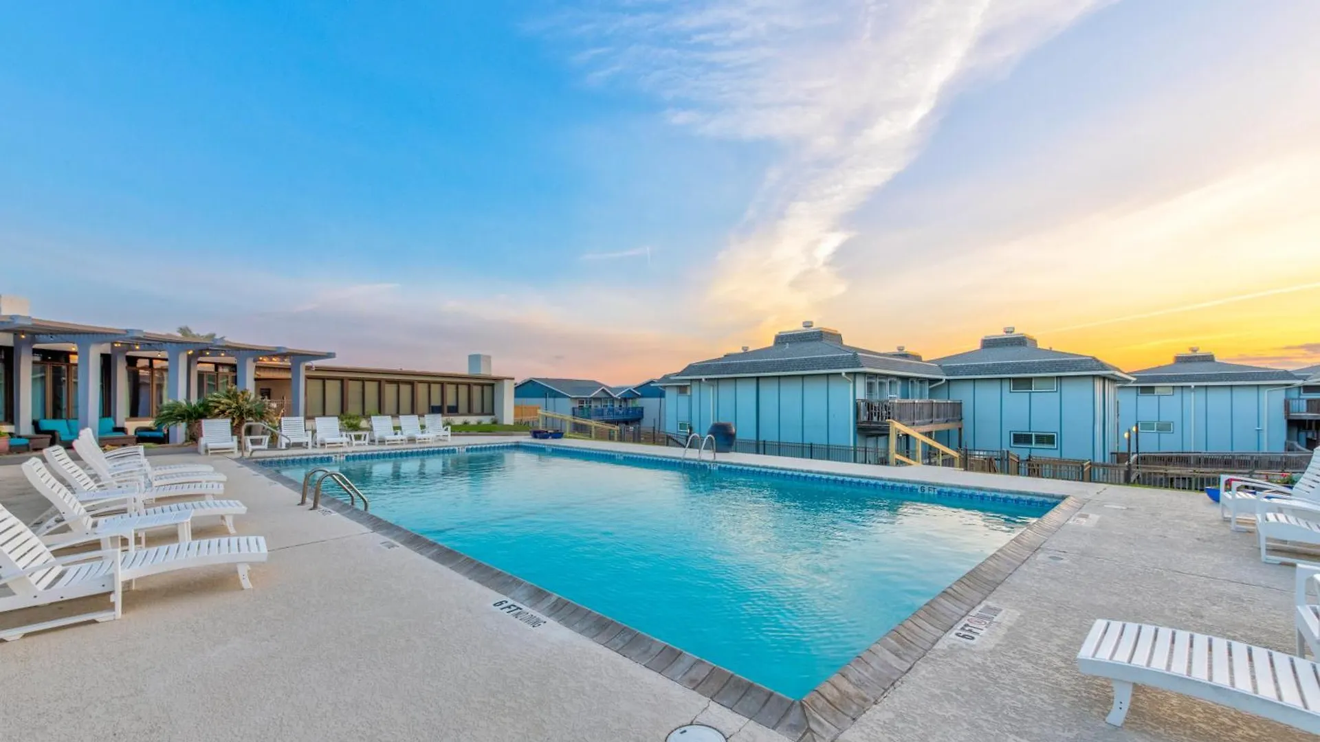 Holiday home Anchors Away 503bh *