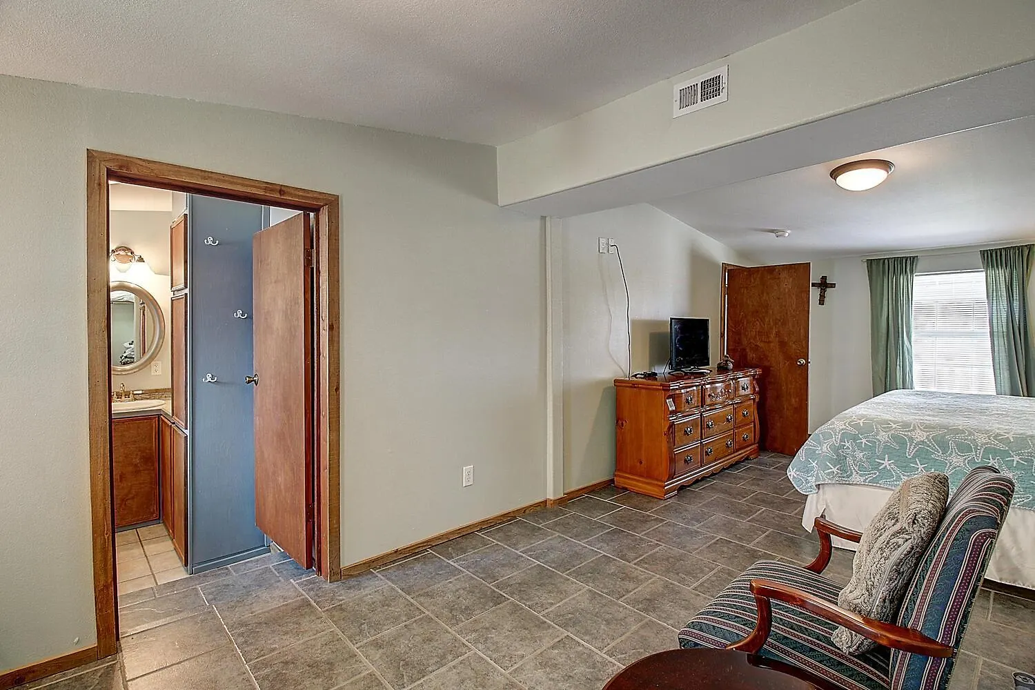 Blue Water Fisherman 614sp Port Aransas