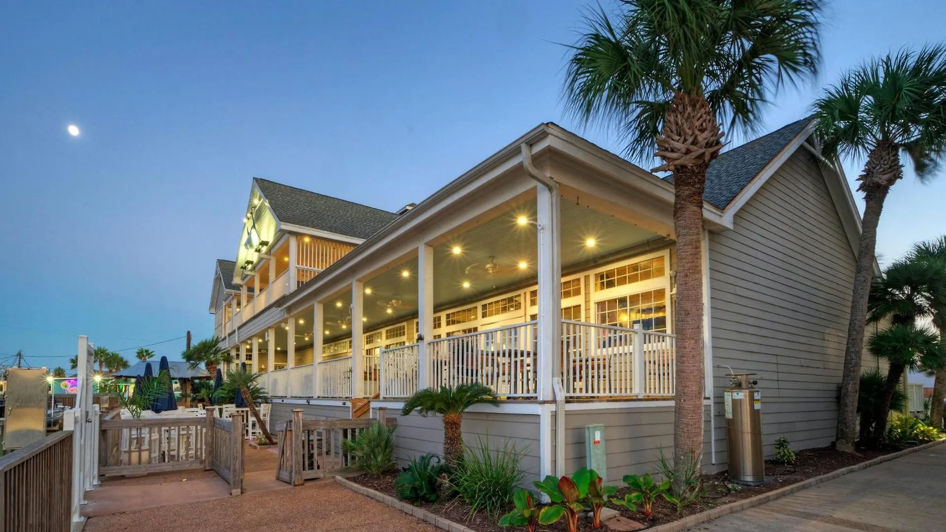 Sailfish Blue Marlin Buyout By Avantstay 2 Units Marina Front View Patio *