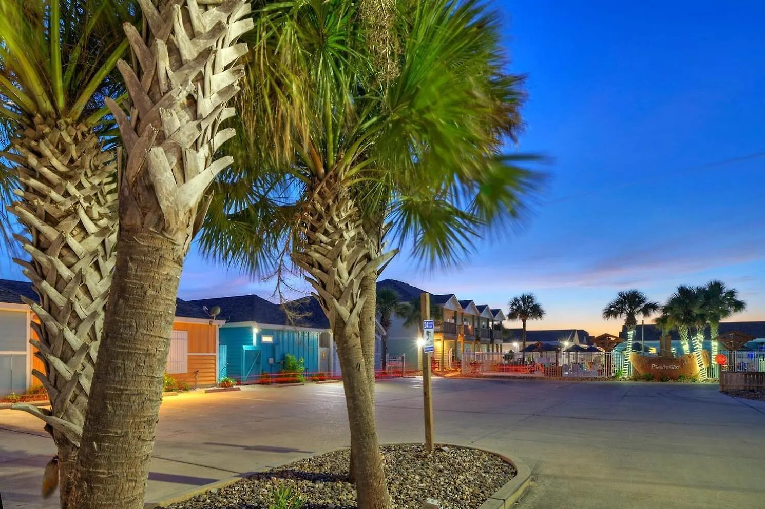 Coastal Vibe By Avantstay Sunset At The Pool And Playscape *