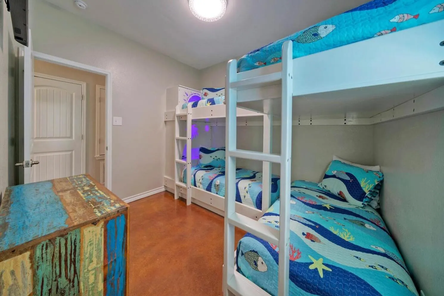 Coastal Vibe By Avantstay Sunset At The Pool And Playscape Holiday home Port Aransas