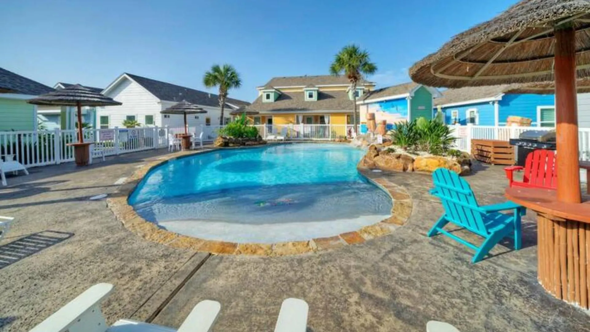 Holiday home Coastal Vibe By Avantstay Sunset At The Pool And Playscape