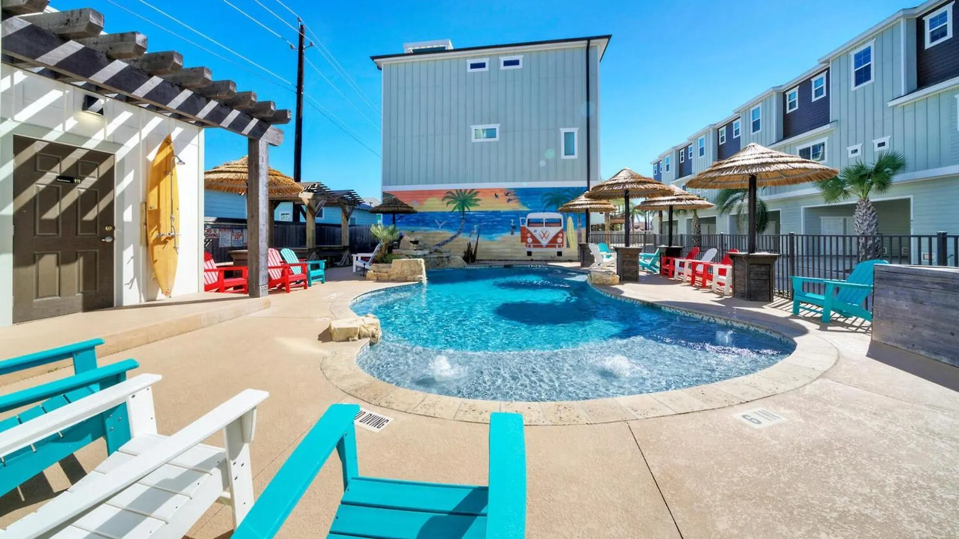 The Blue Crab By Avantstay Pool Access Blocks To The Holiday home *