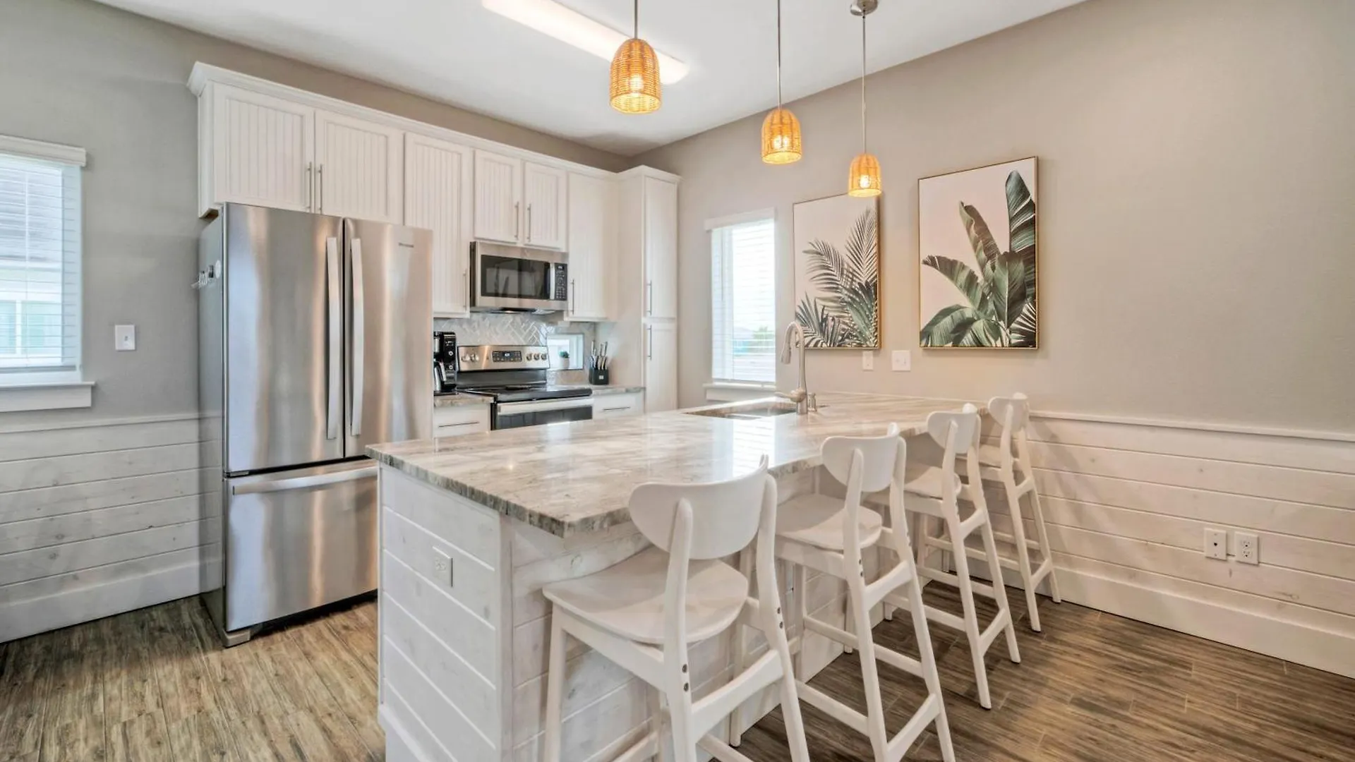 Holiday home The Blue Crab By Avantstay Pool Access Blocks To The Port Aransas