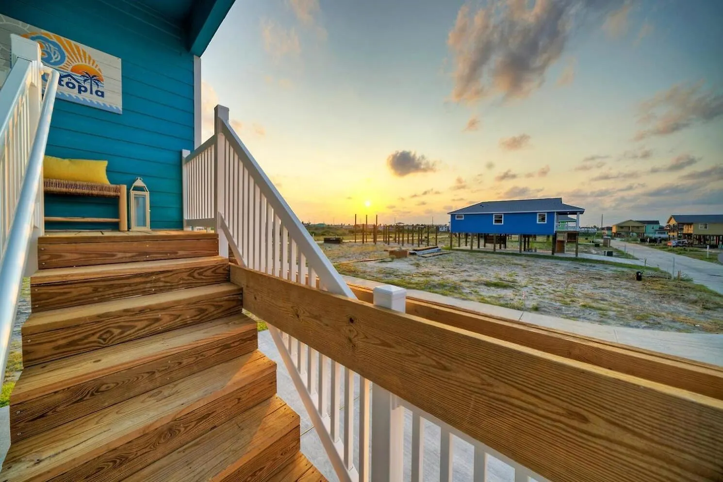 Blutopia By Avantstay Outdoor Lounge W Bar Port Aransas