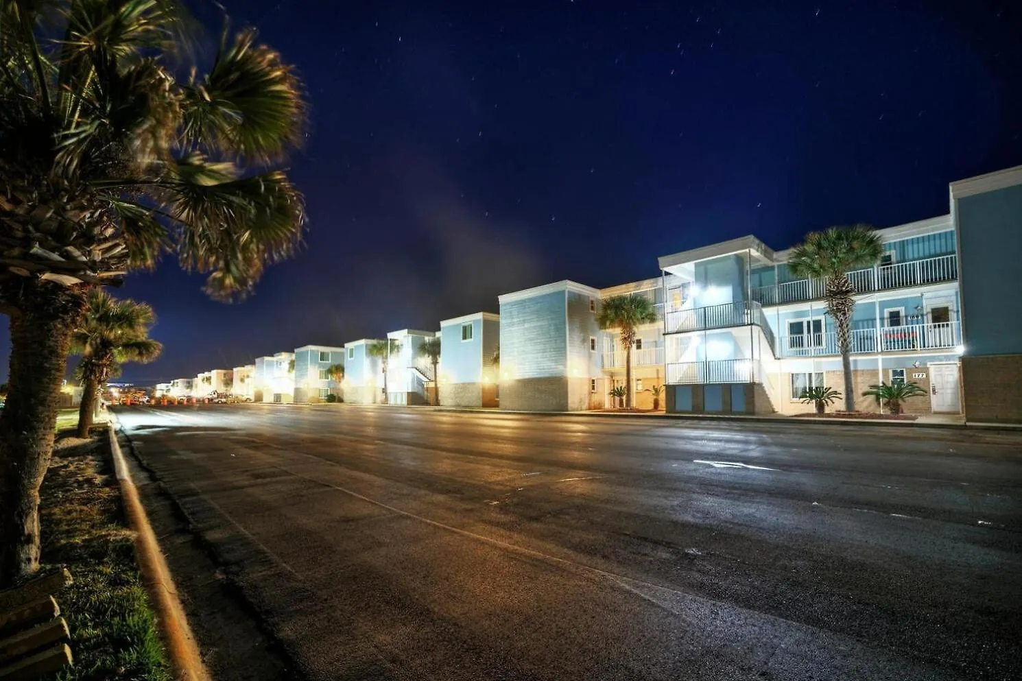 Cravin Waves By Avantstay Golf Cart Zone View Holiday home