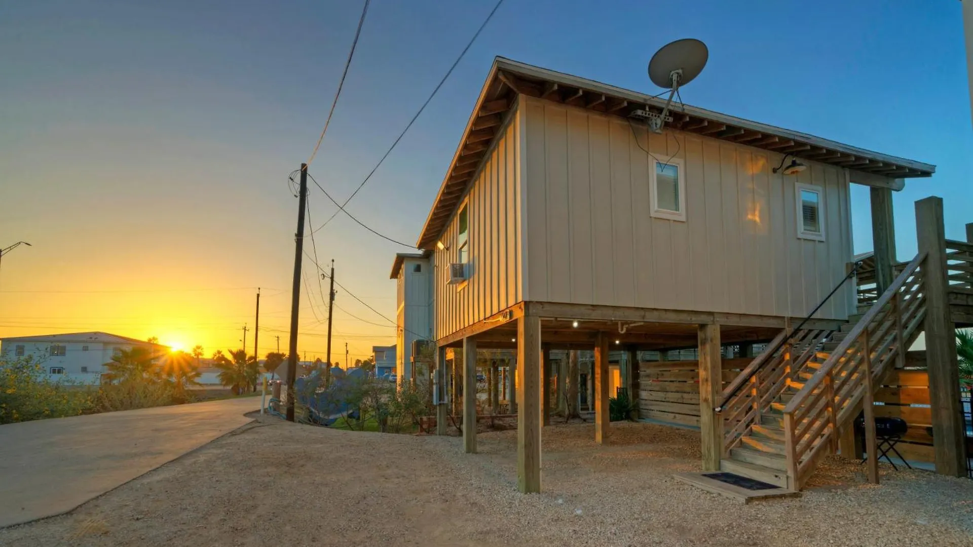 Fish Camp By Avantstay Shared Poolviews Port Aransas