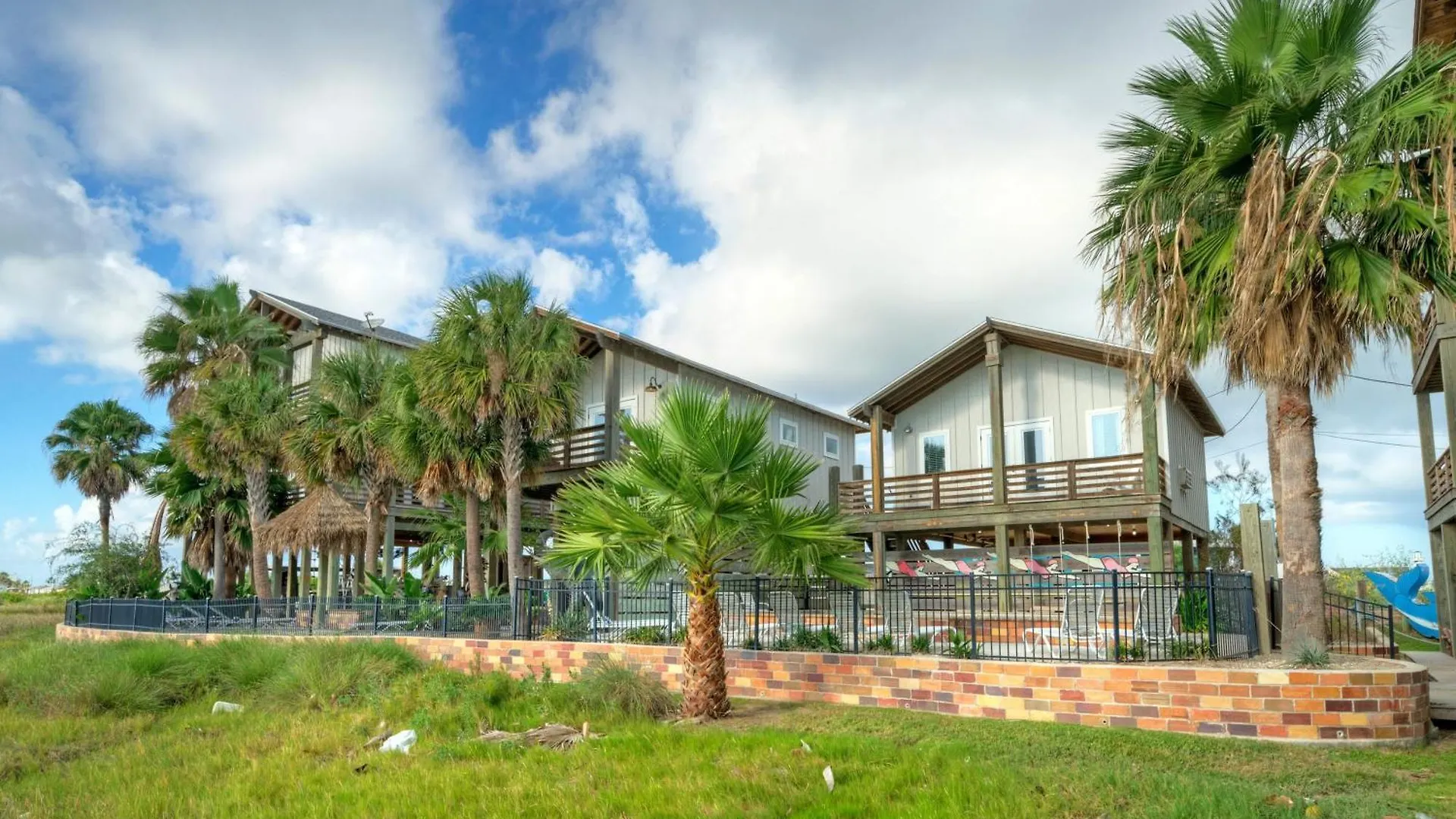 Fish Camp By Avantstay Shared Poolviews Holiday home *