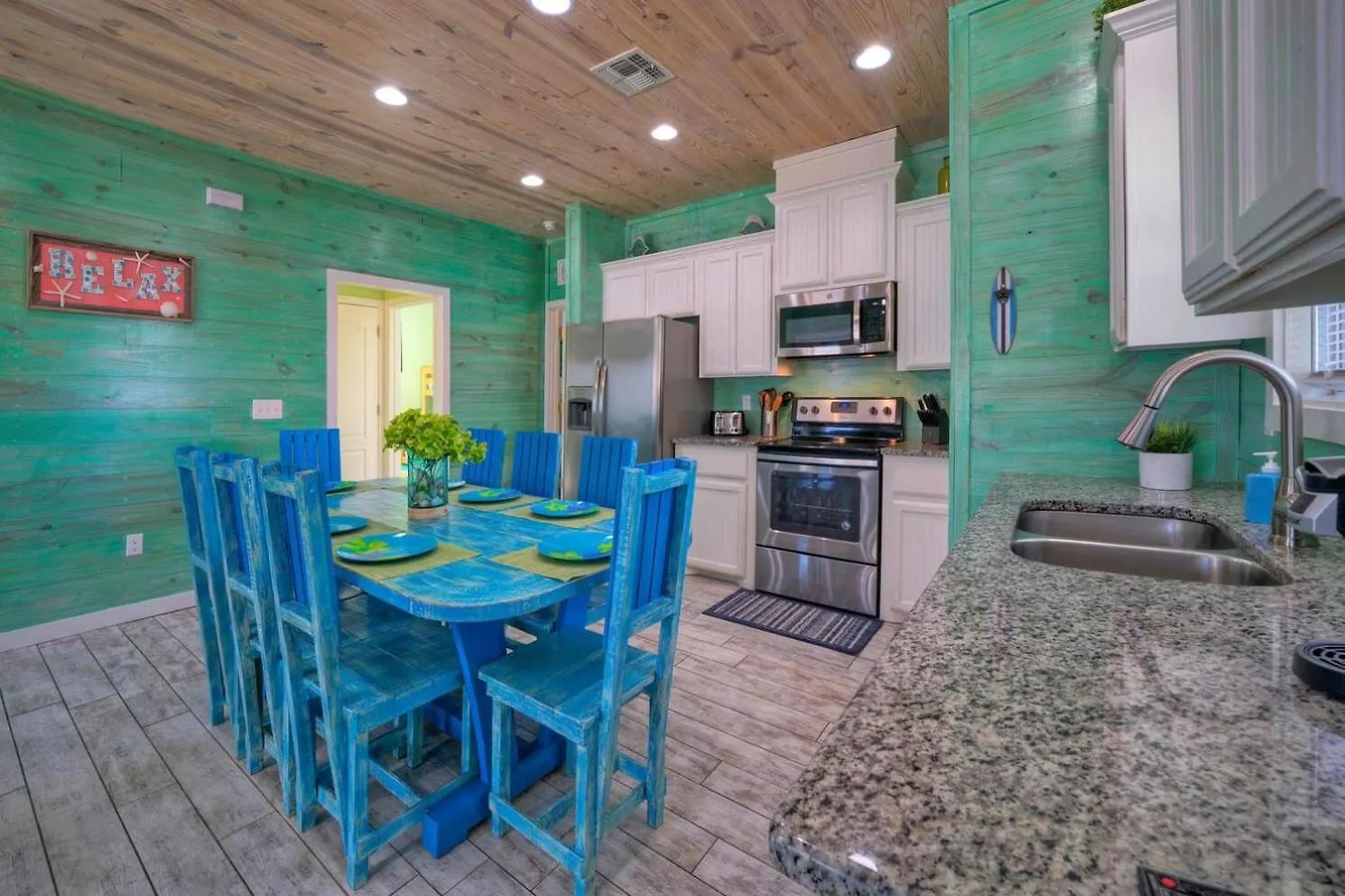 Holiday home Bay Bliss By Avantstay Winter Texan Discounts Beachy Decor Pool Access