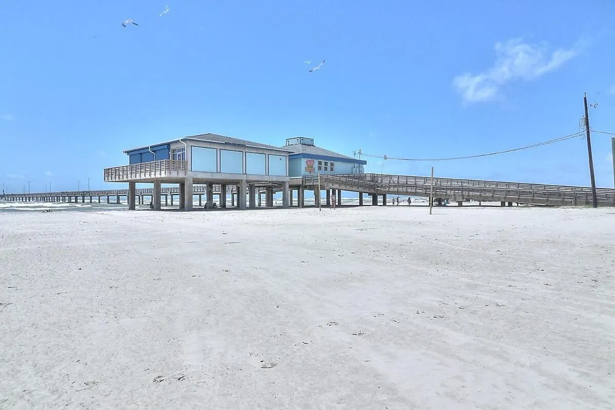 4 Bdrm With Ocean Views And Rooftop Deck! Port Aransas