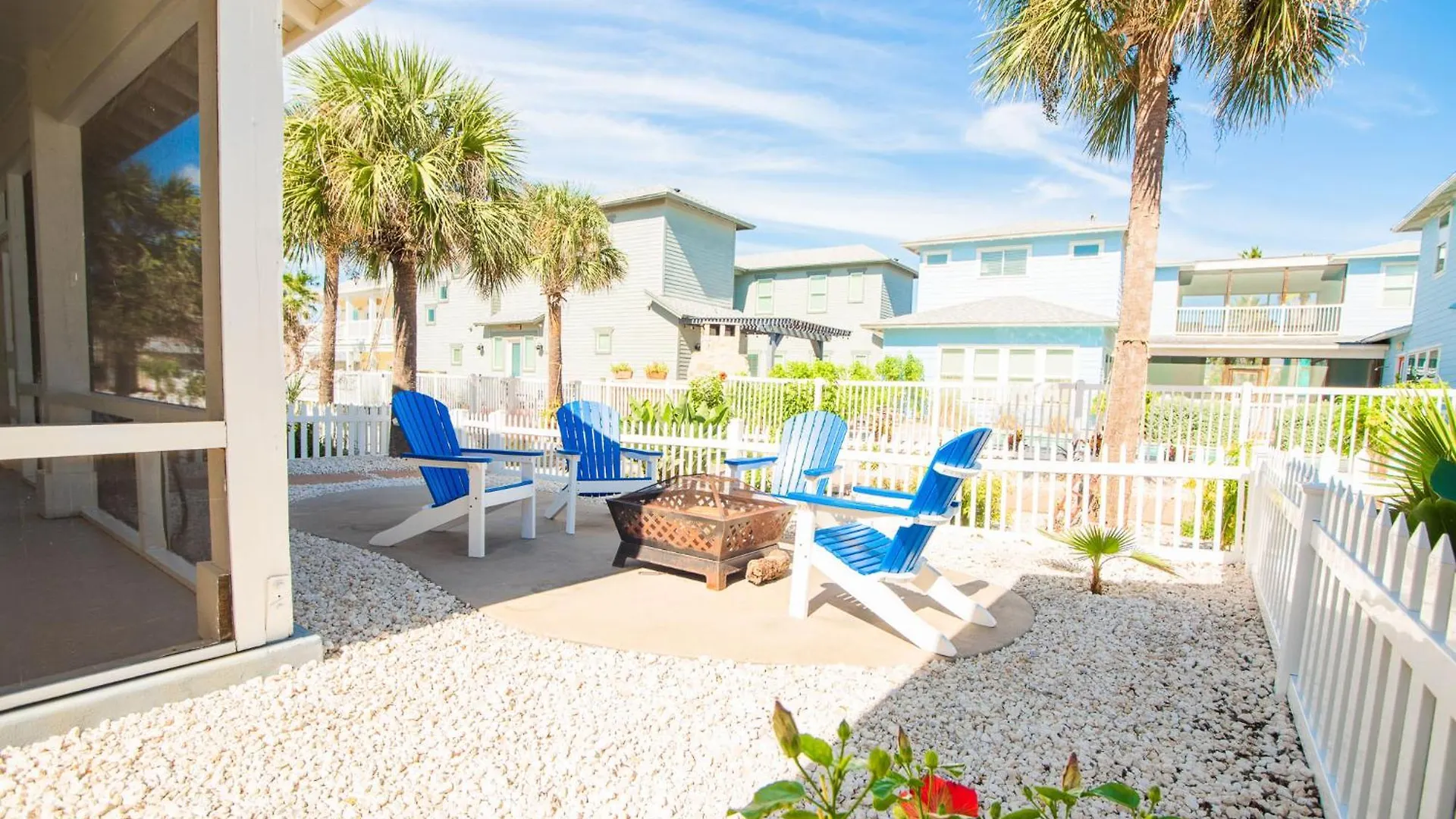 Bach Porch - Gear Credit Included 2 Shared Heated Pools Holiday home
