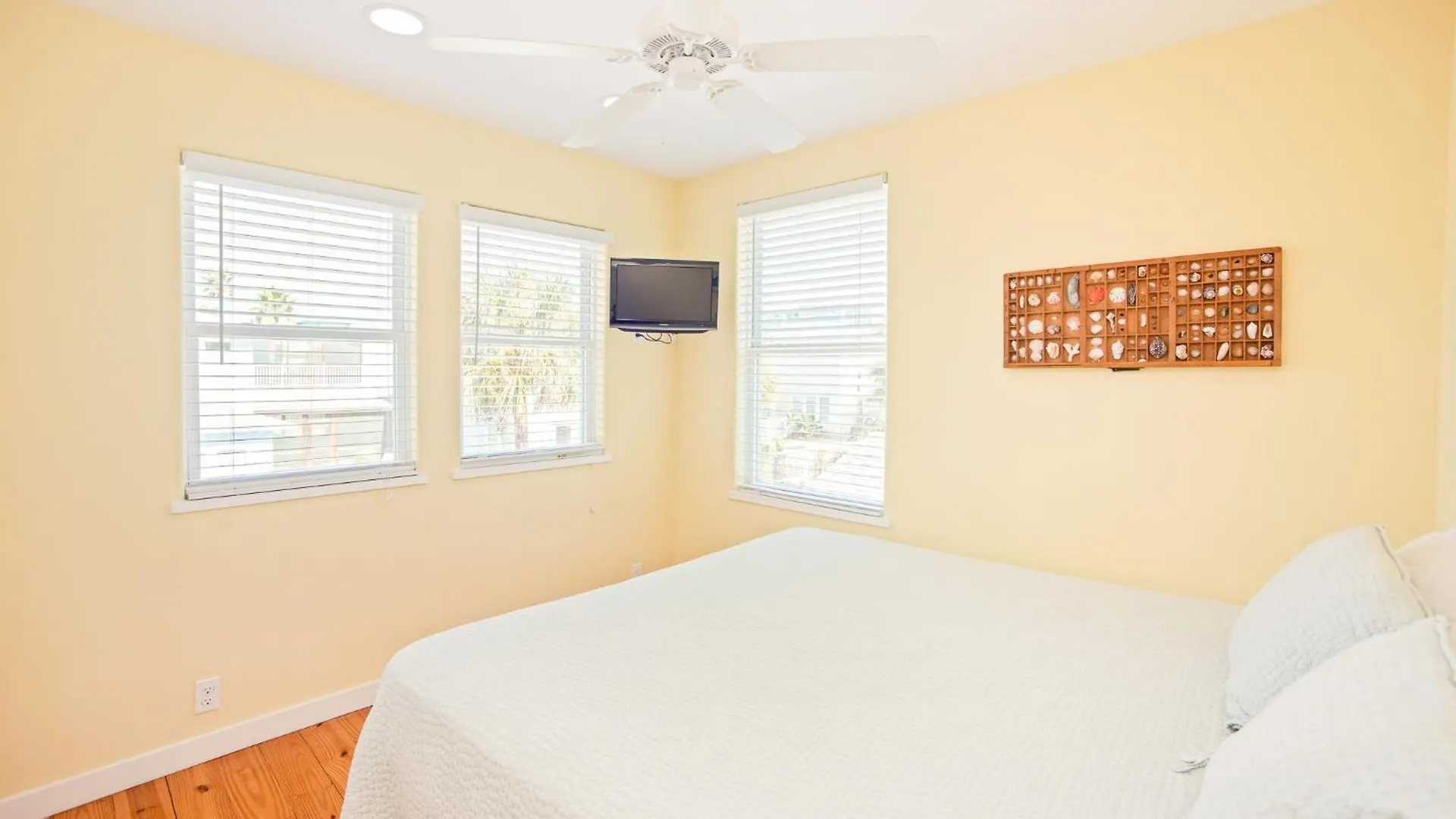 Bach Porch - Gear Credit Included 2 Shared Heated Pools Port Aransas