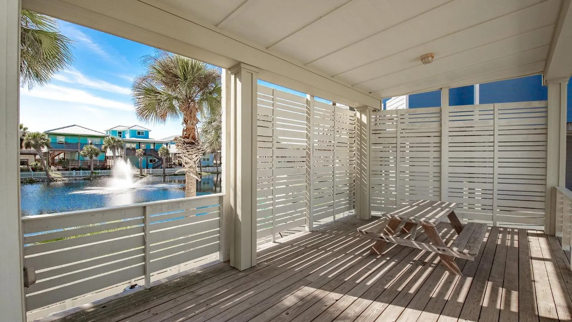 Sunrise Paradise - Pet Friendly! Community Pool! * Port Aransas