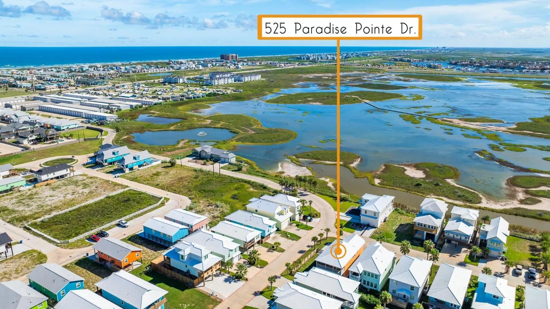 Sunrise Paradise - Pet Friendly! Community Pool! Holiday home *