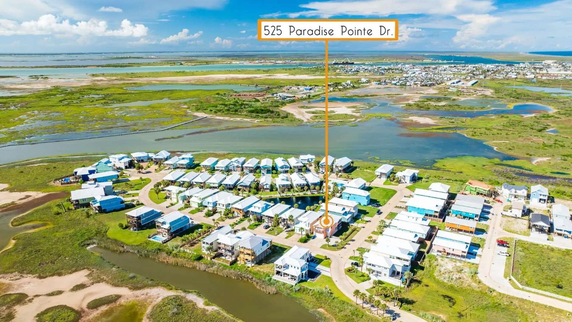 Holiday home Sunrise Paradise - Pet Friendly! Community Pool! Port Aransas