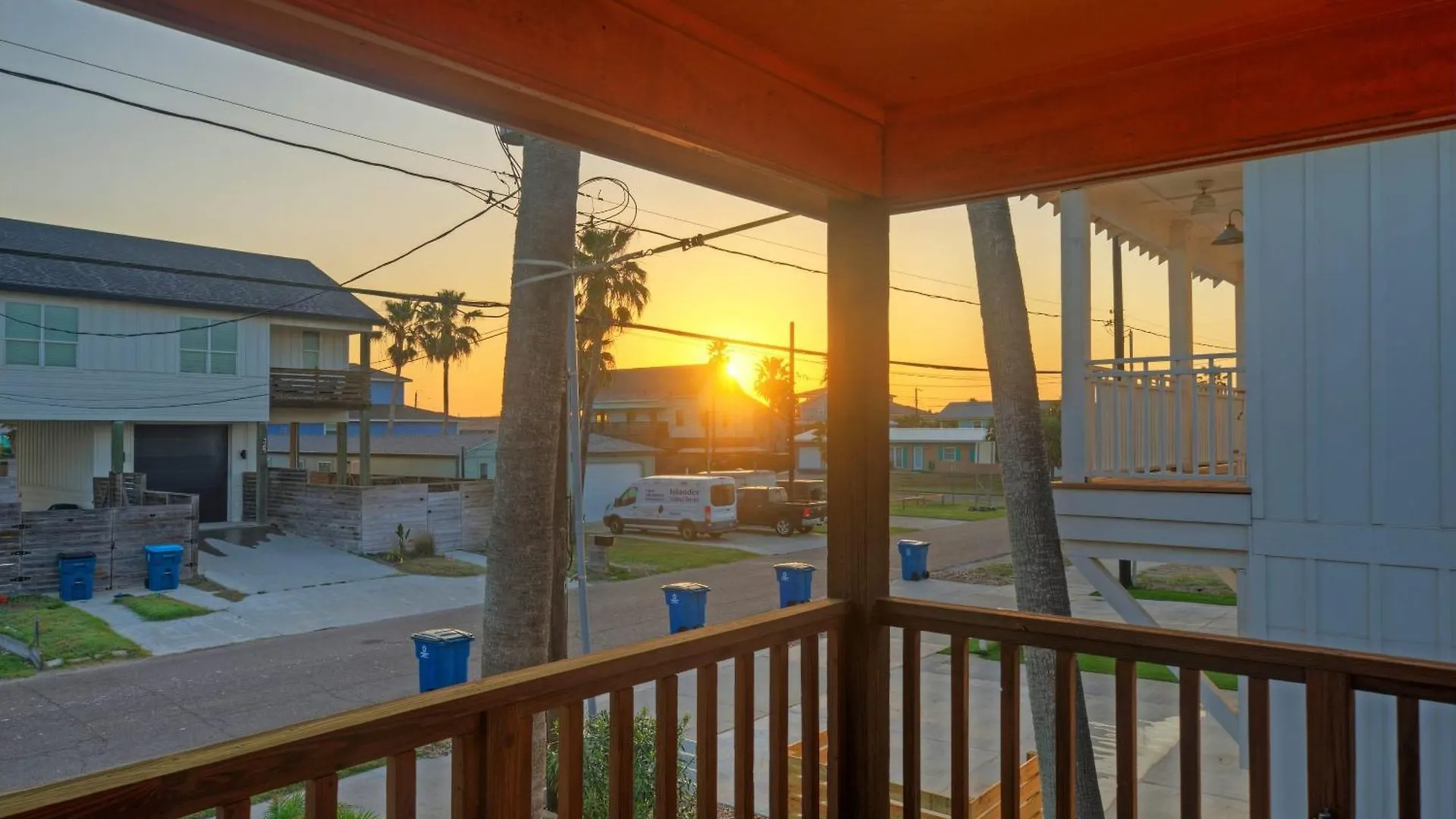 Coastal Retreat W Pool Bbq Sunset Views Beers And Sunshine By Avantstay Port Aransas
