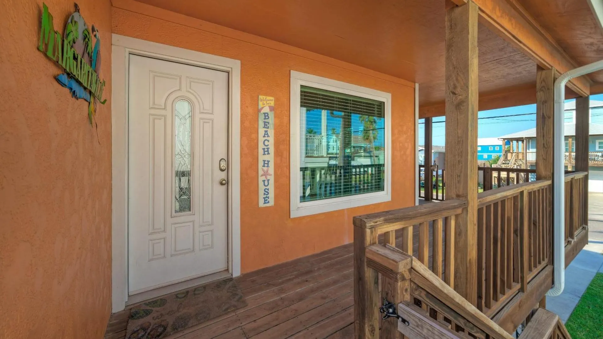 Coastal Retreat W Pool Bbq Sunset Views Beers And Sunshine By Avantstay *