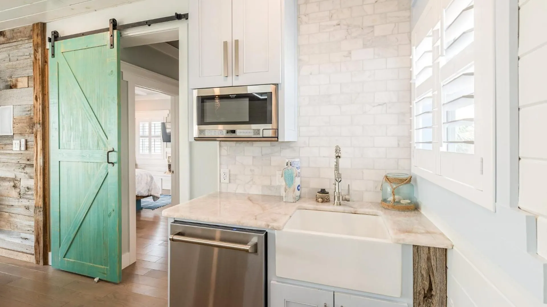 Palm Breeze - Ocean Views, Golf Cart, Game Room! * Port Aransas