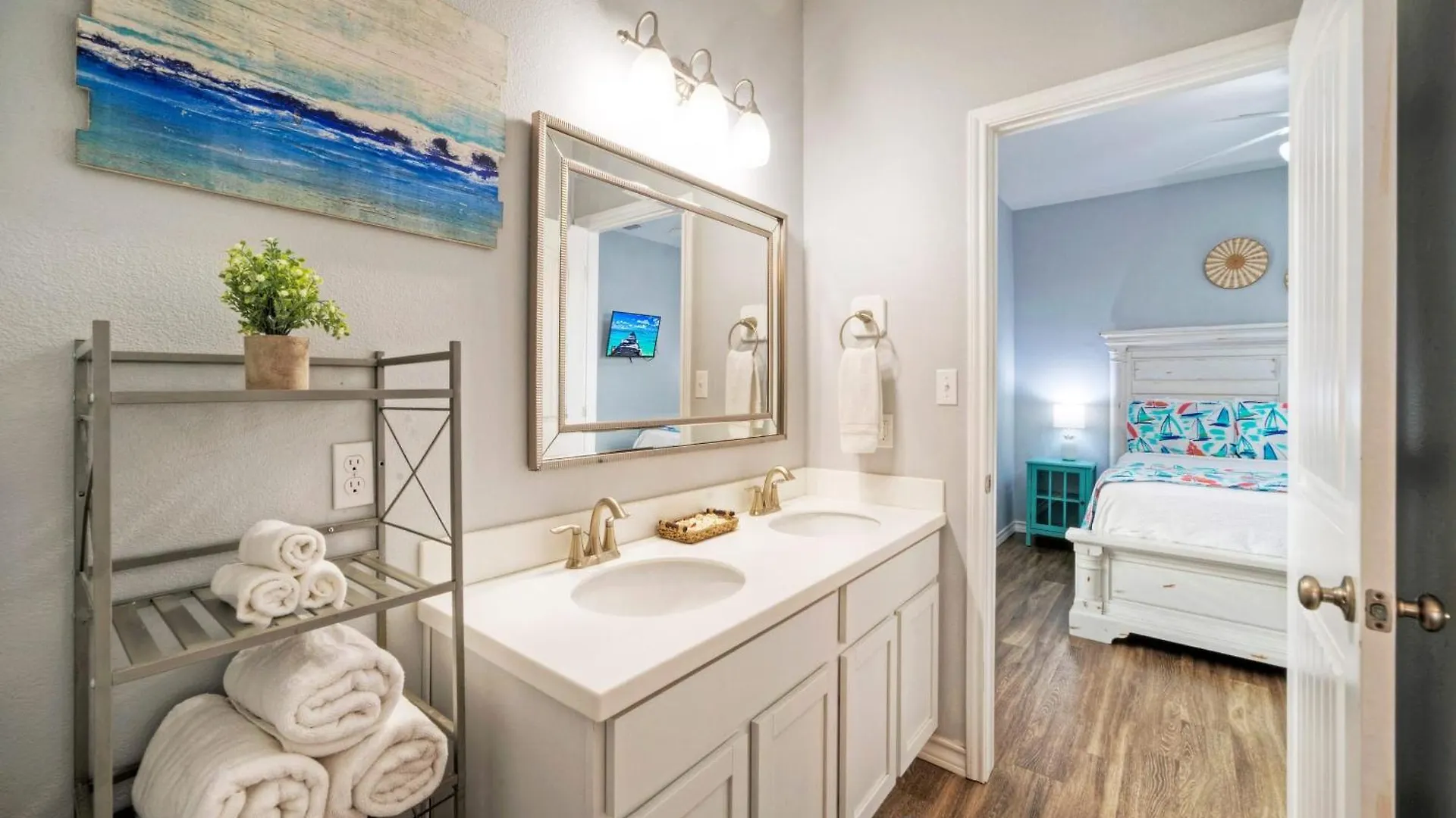 Sleeps 29 3 Homes Beachside Pool Walk To The *