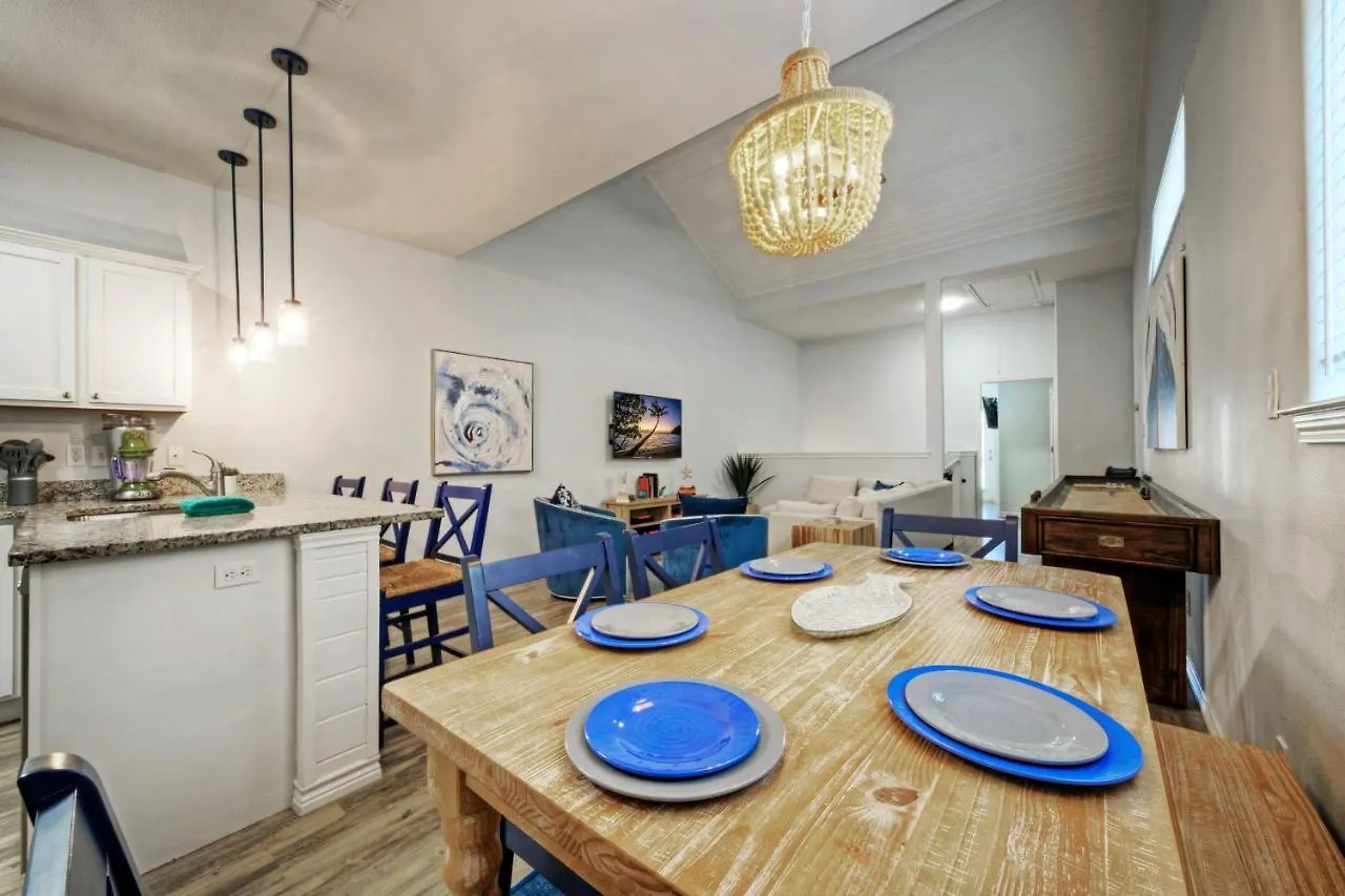 Sleeps 29 3 Homes Beachside Pool Walk To The