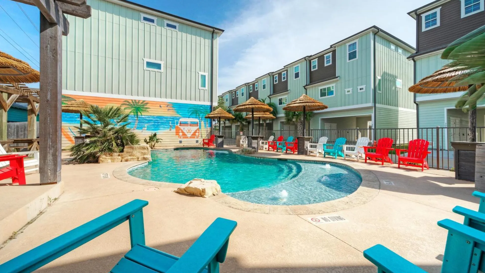 Seas Your Dreams By Avantstay Saltwater Pool Holiday home